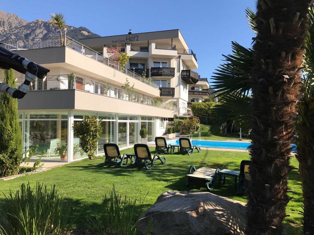 Hotel Garni Herz Tirolo Dış mekan fotoğraf