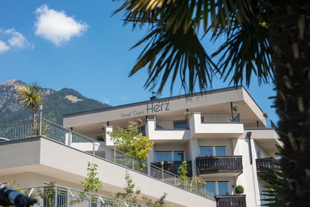 Hotel Garni Herz Tirolo Dış mekan fotoğraf