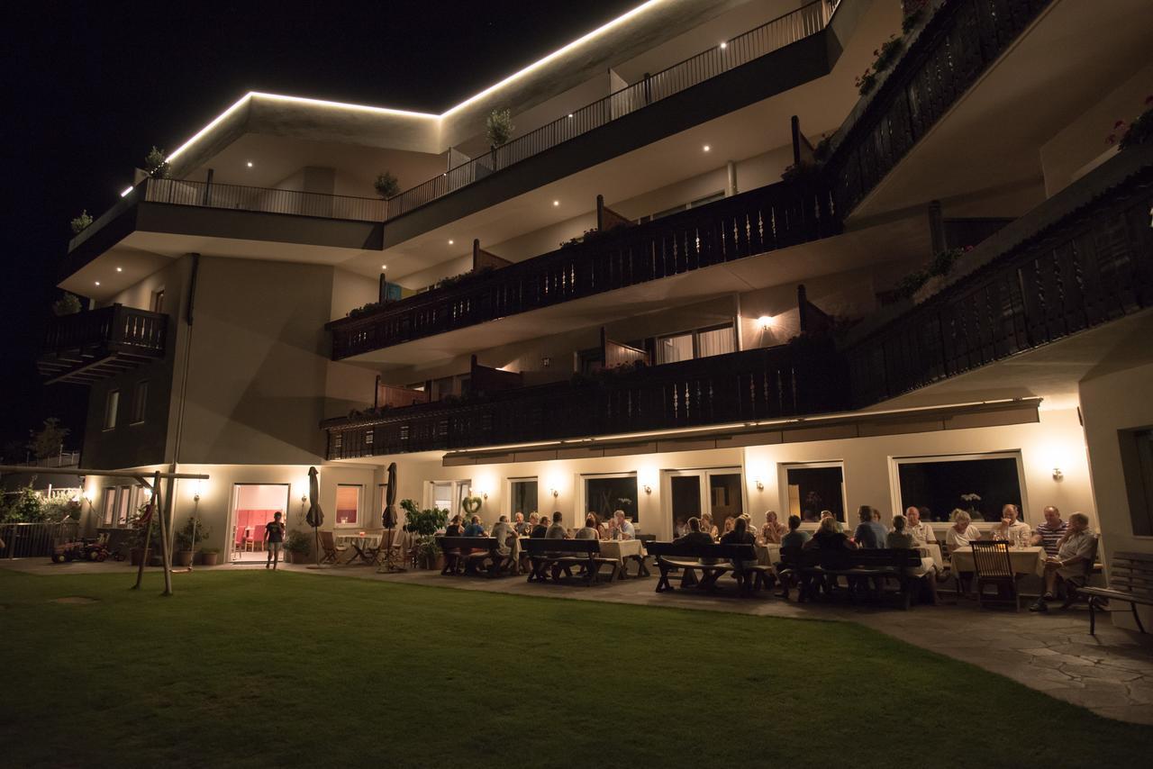 Hotel Garni Herz Tirolo Dış mekan fotoğraf